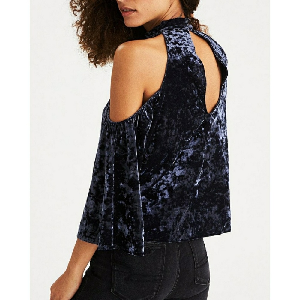 NWOT American eagle blue velelvet cold sholder top